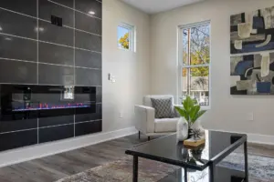 how much electricity does an electric fireplace use